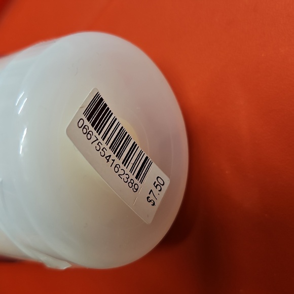 Bath & Body Works Fiji Sunshine Guava-Tini Scrub & Belize Cream Set - Picture 5 of 5